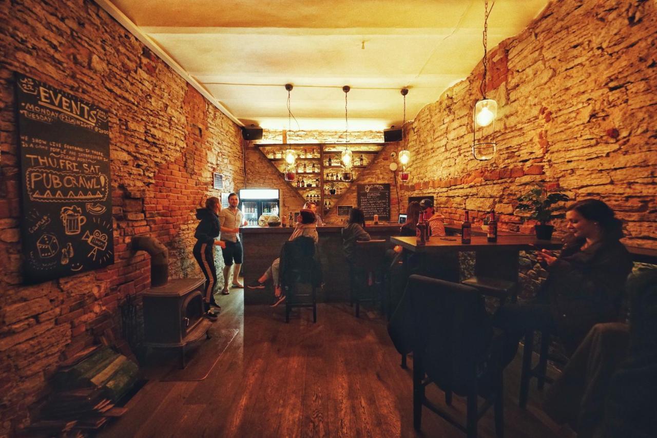 The Monks Bunk Hostel & Bar Tallinn Exterior photo
